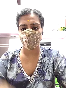 Tamil-Meenu12 online show from April 29, 2026, 5:22 am