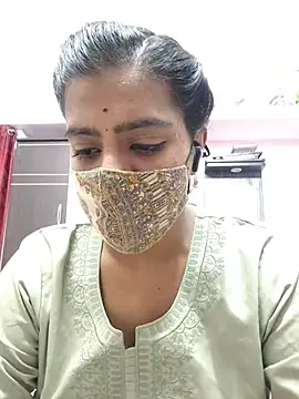 Snapshot of Tamil-Meenu12 chatting on June 10, 2026, 6:56 am Tamil-Meenu12 online show from June 10, 2026, 6:56 am