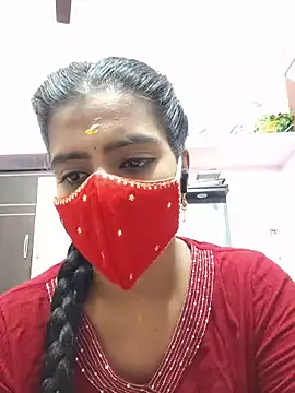 Snapshot of Tamil-Meenu12 chatting on June 15, 2026, 6:15 am Tamil-Meenu12 online show from June 15, 2026, 6:15 am