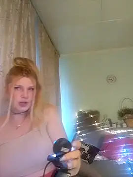 TsPostophere online show from March 8, 2025, 1:47 pm