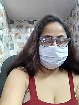 nisha 1110 online show from February 22, 2026, 2:37 pm