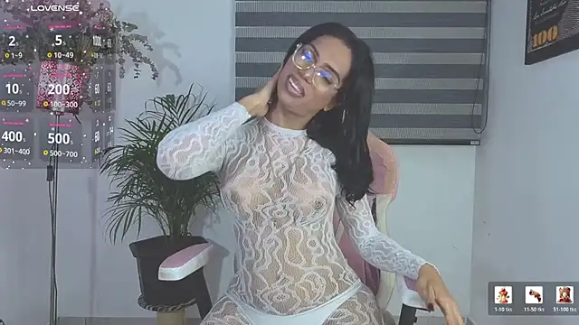 Queen Morena online show from July 15, 2026, 1:55 am