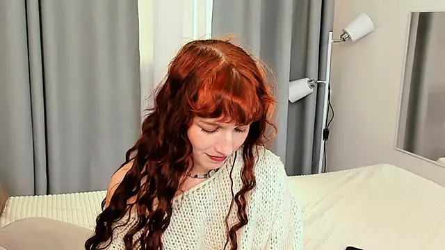 LeelooYolo online show from November 14, 2025, 4:06 pm