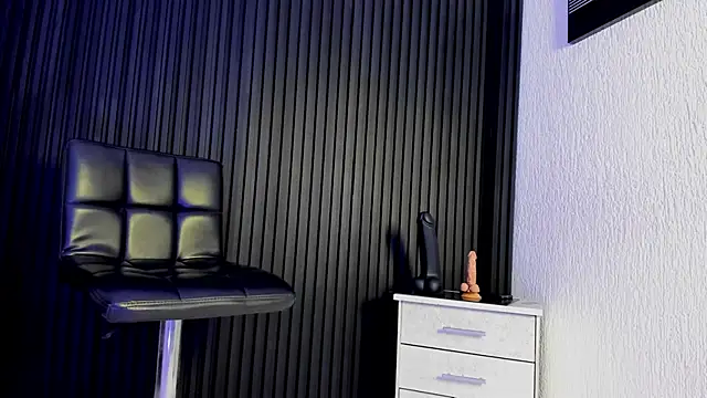 MissKathyfox online show from April 27, 2026, 8:07 pm