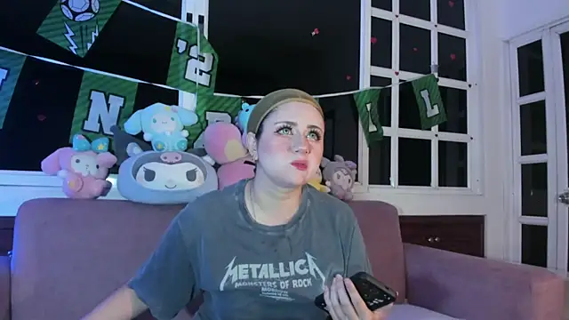 Snapshot of harimoon1 chatting on July 6, 2026, 3:25 am harimoon1 online show from July 6, 2026, 3:25 am
