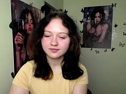 LadyAlice  online show from October 7, 2025, 5:59 am