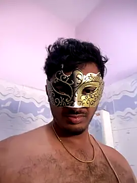 Snapshot of VVcouple chatting on November 2, 2025, 8:06 am VVcouple online show from November 2, 2025, 8:06 am