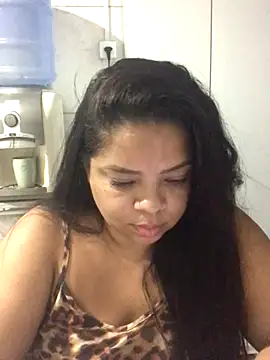 Snapshot of NALLANDA chatting on December 15, 2025, 10:03 pm NALLANDA online show from December 15, 2025, 10:03 pm