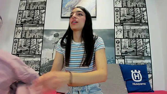 Light Haze online show from November 14, 2025, 3:33 pm