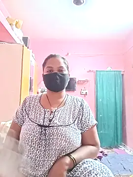 Snapshot of biggbobbsgirl chatting on November 23, 2025, 8:19 pm biggbobbsgirl online show from November 23, 2025, 8:19 pm