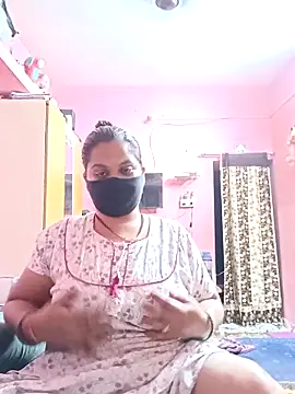 biggbobbsgirl online show from February 10, 2026, 6:23 pm