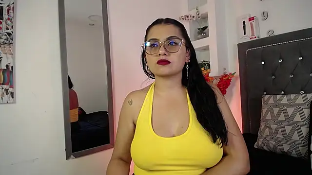 MelissaRhodes online show from December 18, 2025, 4:18 am