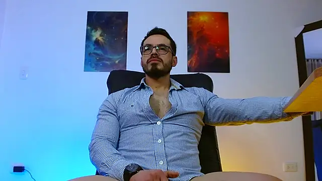 Axel Lover online show from September 19, 2025, 11:16 pm