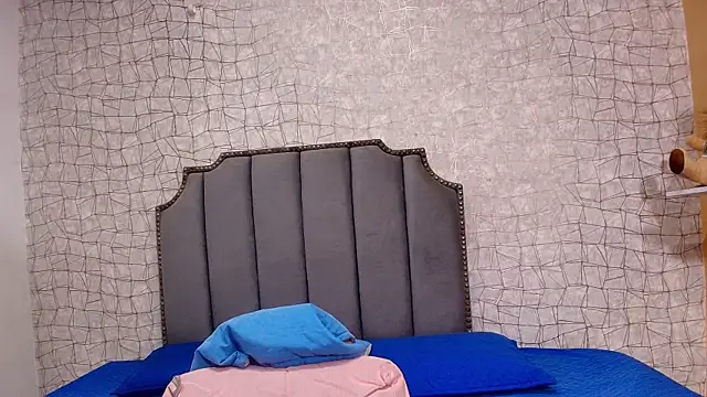 Snapshot of chloe_leroy_ chatting on September 13, 2025, 11:54 am chloe leroy online show from September 13, 2025, 11:54 am