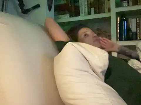 Snapshot of dddasani chatting on October 27, 2025, 6:39 am dddasani online show from October 27, 2025, 6:39 am