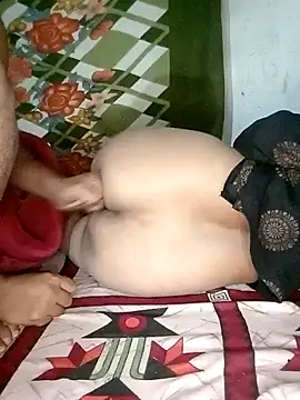 Snapshot of RasiliJodi chatting on December 18, 2025, 5:30 pm RasiliJodi online show from December 18, 2025, 5:30 pm