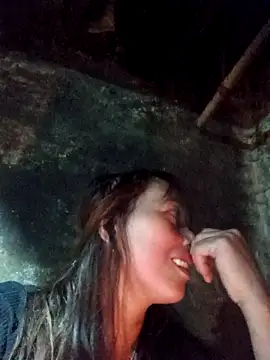 Bianly online show from November 6, 2025, 1:45 pm