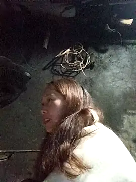 Bianly online show from December 16, 2025, 1:43 am