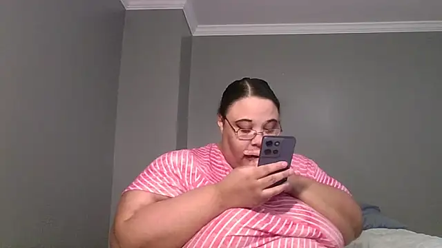 SexyBBW10790 online show from March 20, 2026, 12:10 pm