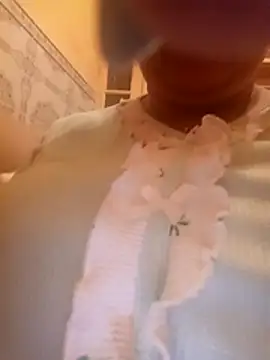 mayakhalyfaa online show from November 29, 2025, 12:02 am