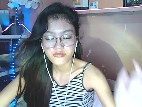 skinny gracie online show from December 3, 2025, 8:45 am