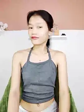 skinny gracie online show from April 28, 2026, 7:13 am