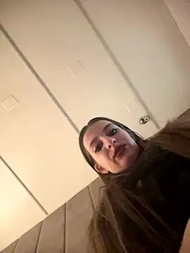 Anyssia online show from December 17, 2025, 3:01 am