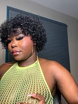 WomanNextdoor1 online show from January 14, 2026, 7:36 am