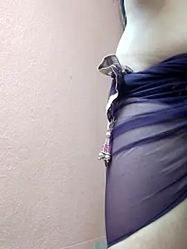 Hot-rima online show from September 24, 2025, 3:32 am