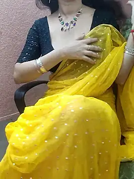 Hot-rima online show from May 4, 2026, 4:52 am