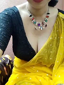 Hot-rima online show from May 18, 2026, 2:51 am