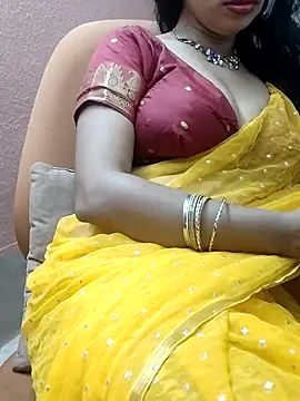 Hot-rima online show from June 14, 2026, 2:35 am