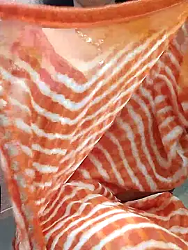 Hot-rima online show from June 23, 2026, 2:42 am
