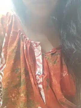 Hot-rima online show from July 6, 2026, 2:47 pm