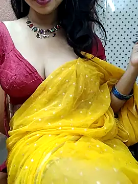 Hot-rima online show from July 27, 2026, 5:58 am