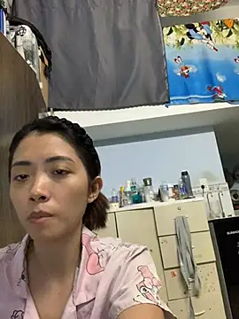 Snapshot of Minee1202 chatting on July 10, 2026, 2:49 am Minee1202 online show from July 10, 2026, 2:49 am