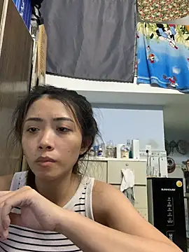 Snapshot of Minee1202 chatting on July 16, 2026, 1:00 am Minee1202 online show from July 16, 2026, 1:00 am