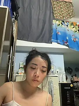 Snapshot of Minee1202 chatting on July 21, 2026, 12:57 am Minee1202 online show from July 21, 2026, 12:57 am