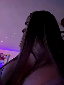 Snapshot of Sharon_07 chatting on December 3, 2024, 5:53 am Sharon 07 online show from December 3, 2024, 5:53 am