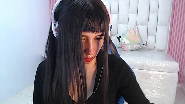 Snapshot of allyssa_bellini_s chatting on September 13, 2025, 3:28 am allyssa bellini s online show from September 13, 2025, 3:28 am