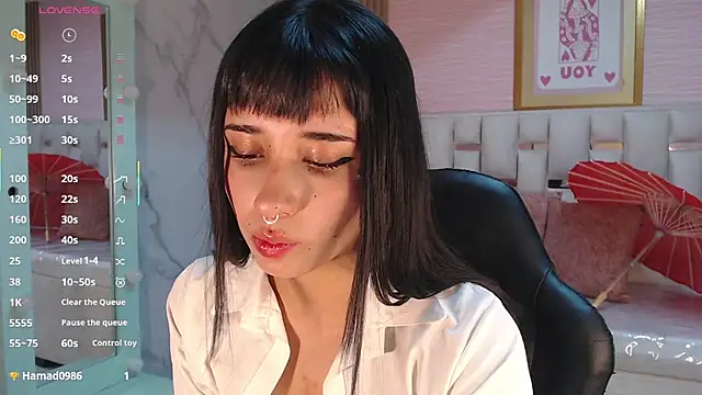 Snapshot of allyssa_bellini_s chatting on September 30, 2025, 8:36 pm allyssa bellini s online show from September 30, 2025, 8:36 pm