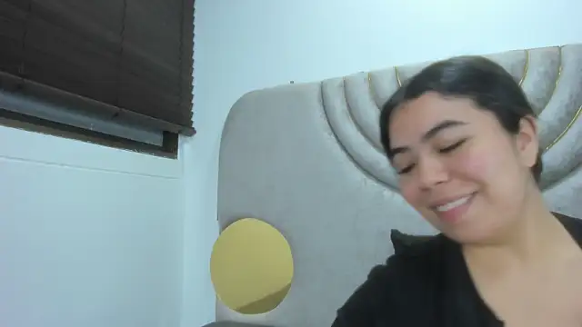 Samy Grey01 online show from December 23, 2025, 4:43 am