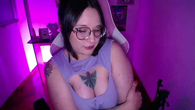 Snapshot of _Jaade_p_ chatting on November 4, 2025, 6:12 am Jaade p online show from November 4, 2025, 6:12 am