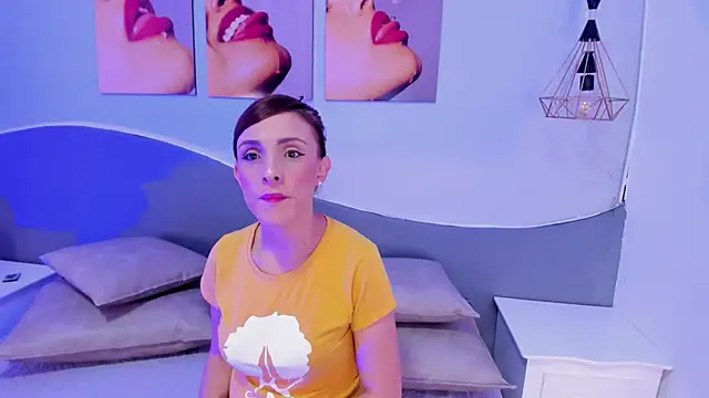 Nicol 89  online show from February 21, 2026, 11:44 am