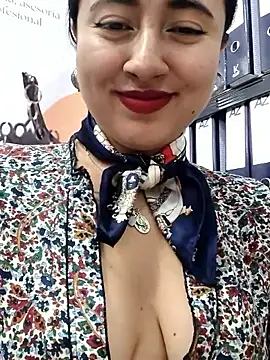 Snapshot of AMATISTA__16 chatting on May 11, 2026, 2:56 pm AMATISTA 16 online show from May 11, 2026, 2:56 pm