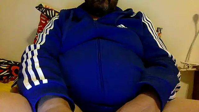 Snapshot of steve669_hot chatting on October 30, 2025, 6:08 pm steve669 hot online show from October 30, 2025, 6:08 pm