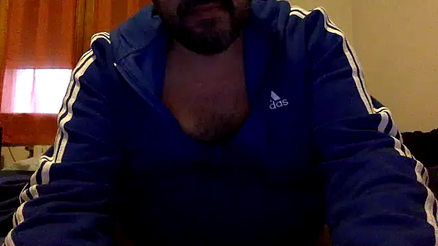 Snapshot of steve669_hot chatting on December 20, 2025, 7:48 am steve669 hot online show from December 20, 2025, 7:48 am