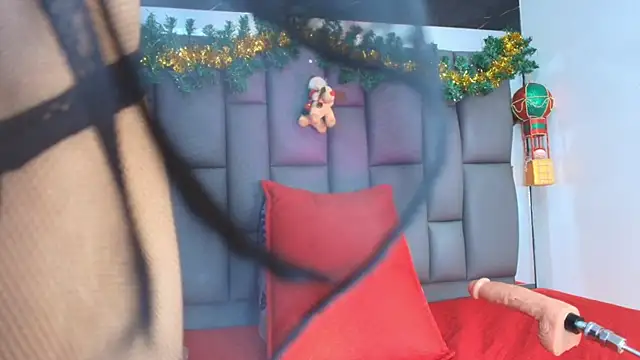 Snapshot of Roxana_gomez chatting on November 30, 2025, 3:32 am Roxana gomez online show from November 30, 2025, 3:32 am