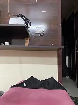 Snapshot of modelnishu chatting on May 14, 2026, 4:47 pm modelnishu online show from May 14, 2026, 4:47 pm
