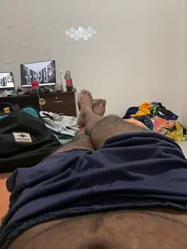 Snapshot of bigDick_000610 chatting on November 14, 2025, 6:28 pm bigDick 000610 online show from November 14, 2025, 6:28 pm